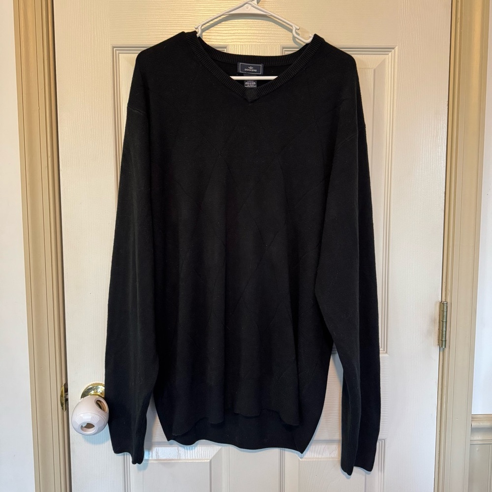 Dockers V-Neck Men’s Sweater Size XXL Acrylic Lightweight Pullover Black